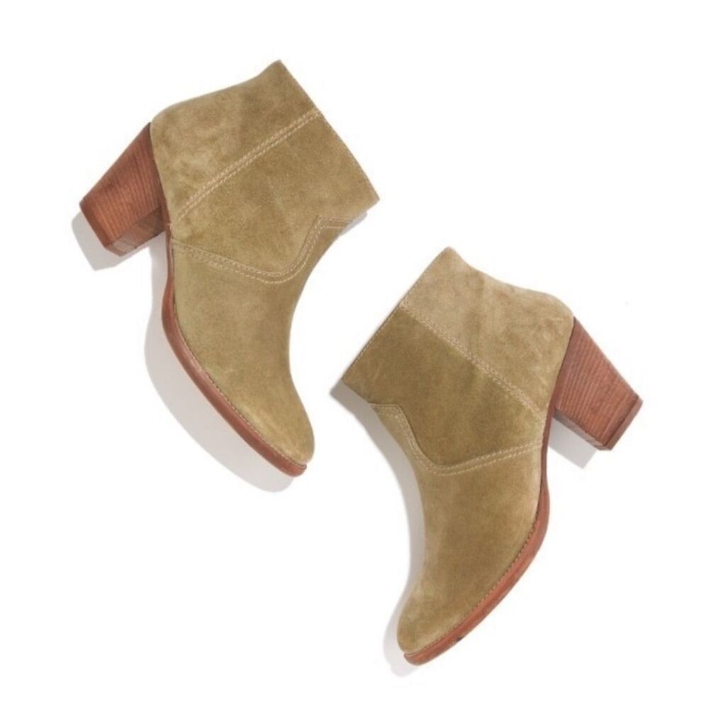 Madewell 1937 Women’s Ankle Boots Sage Green Suede Leather Chunky Heel size 8